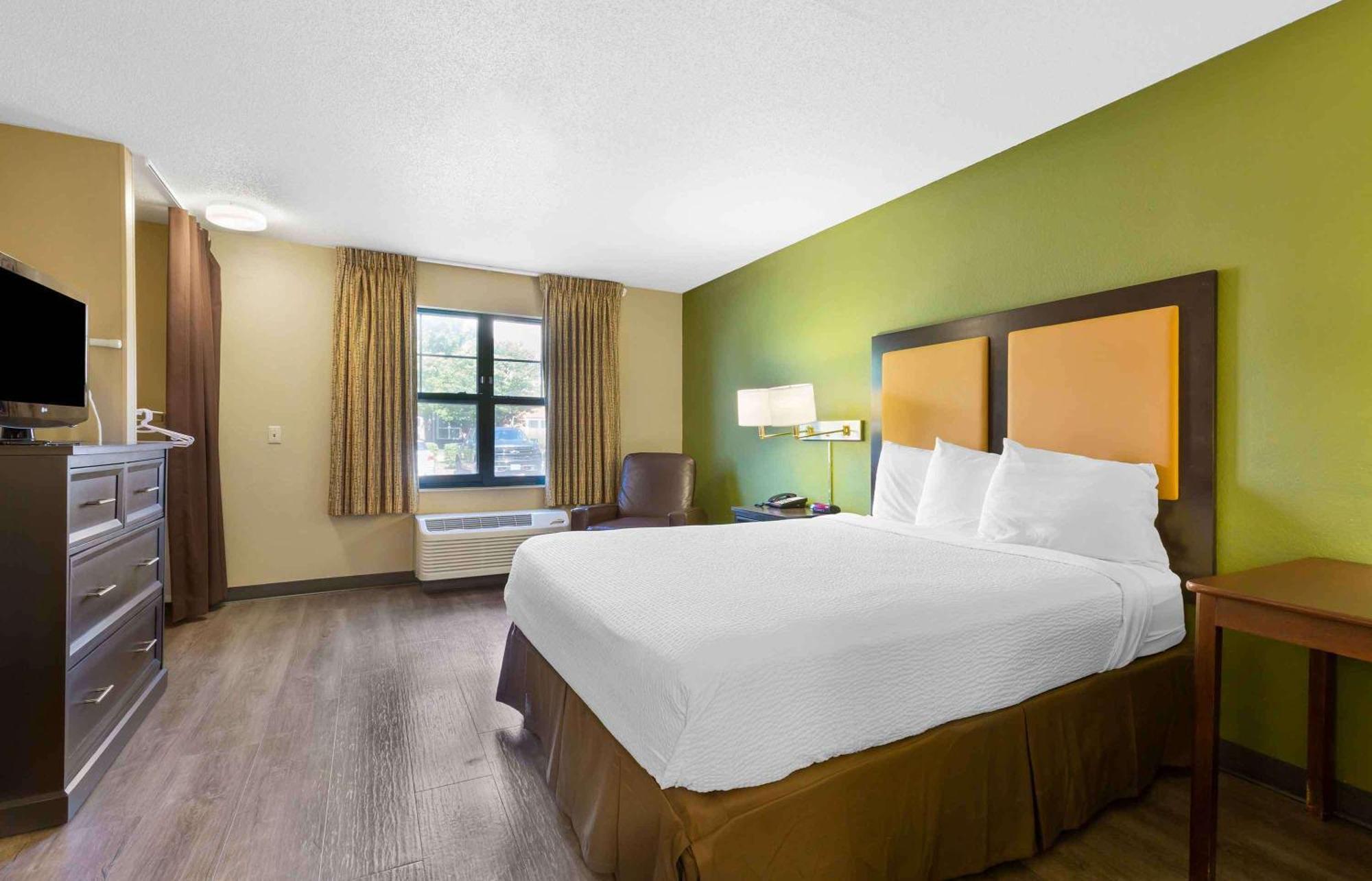 Extended Stay America Select Suites - Chesapeake - Churchland Blvd Exterior foto