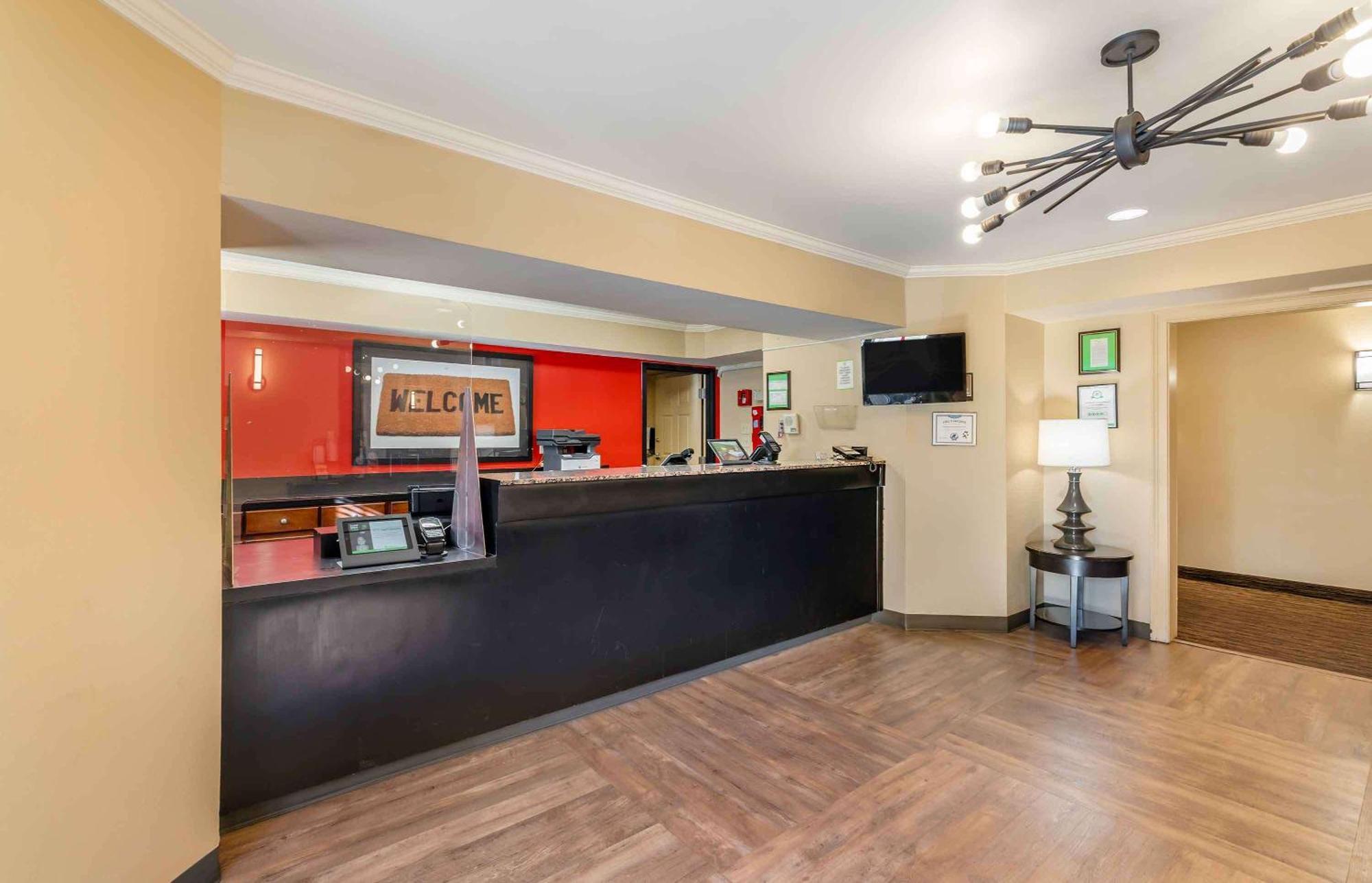 Extended Stay America Select Suites - Chesapeake - Churchland Blvd Exterior foto