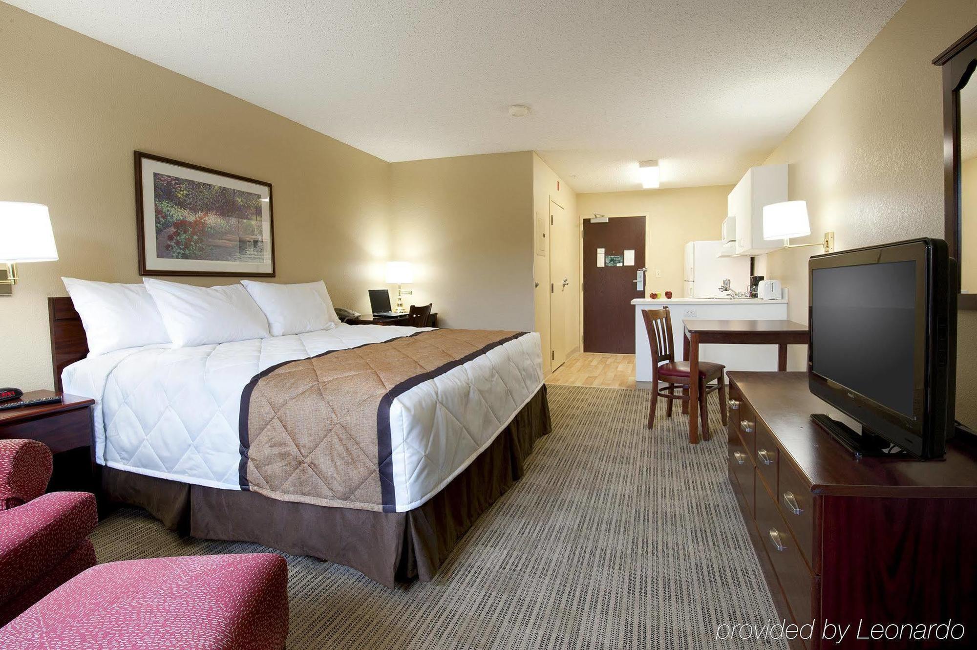 Extended Stay America Select Suites - Chesapeake - Churchland Blvd Exterior foto